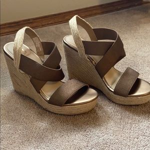 Yellow box size 6.5 strapped sandals